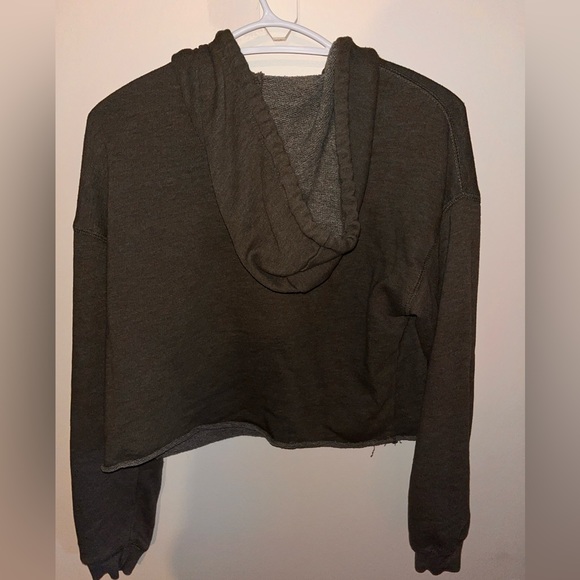 Comfy cropped sweater - Picture 3 of 4